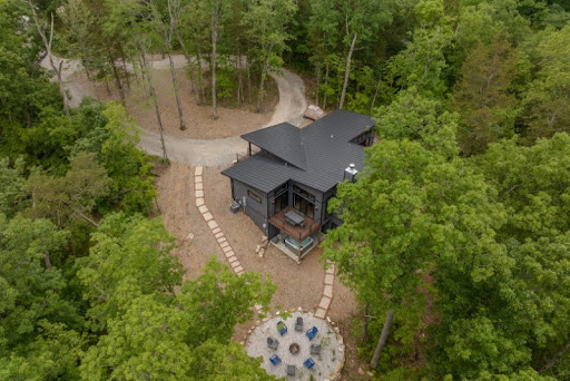 Glamping Ideas for a Rustic-Luxe Getaway in Missouri